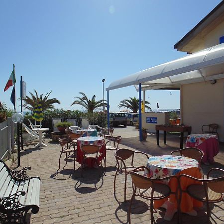 Hotel Perla Campofilone Екстер'єр фото