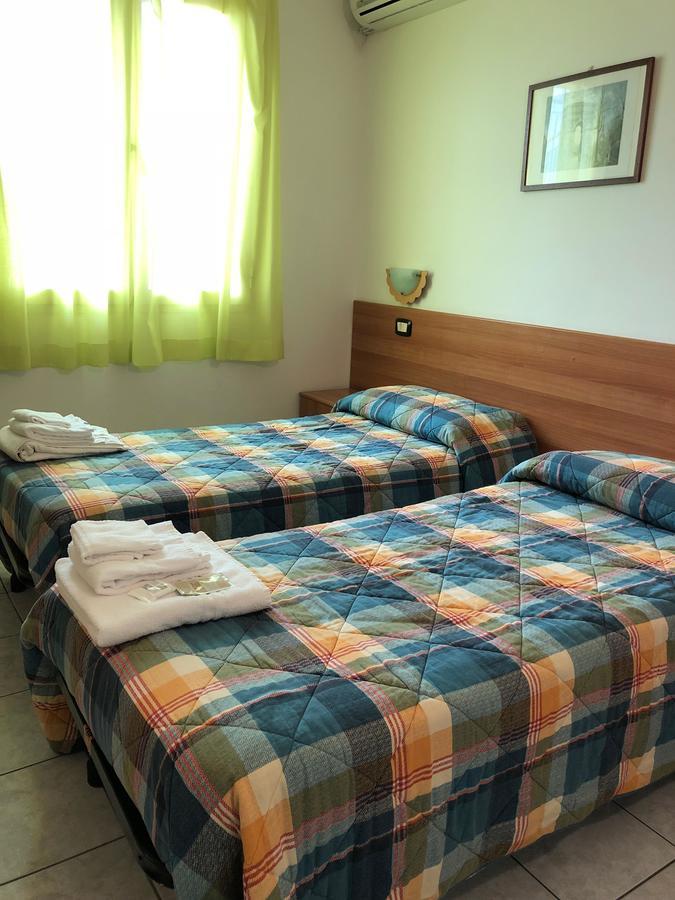 Hotel Perla Campofilone Екстер'єр фото
